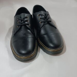 Dr. Martens 3 Eye Shoes